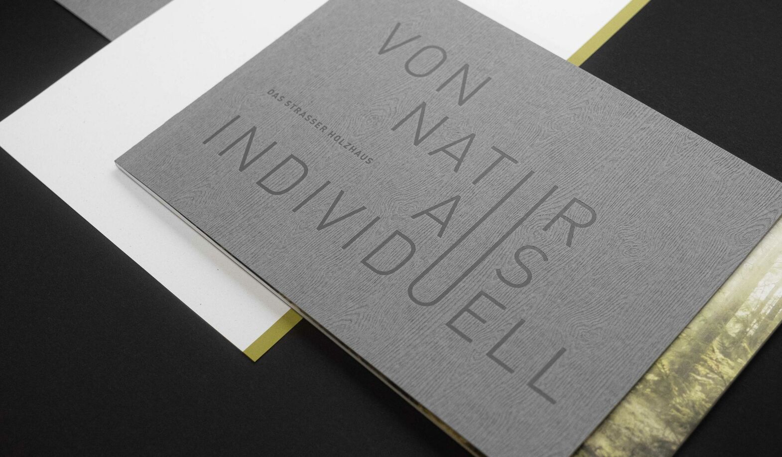 Imagebroschüre – Corporate Design für Holzbau Strasser